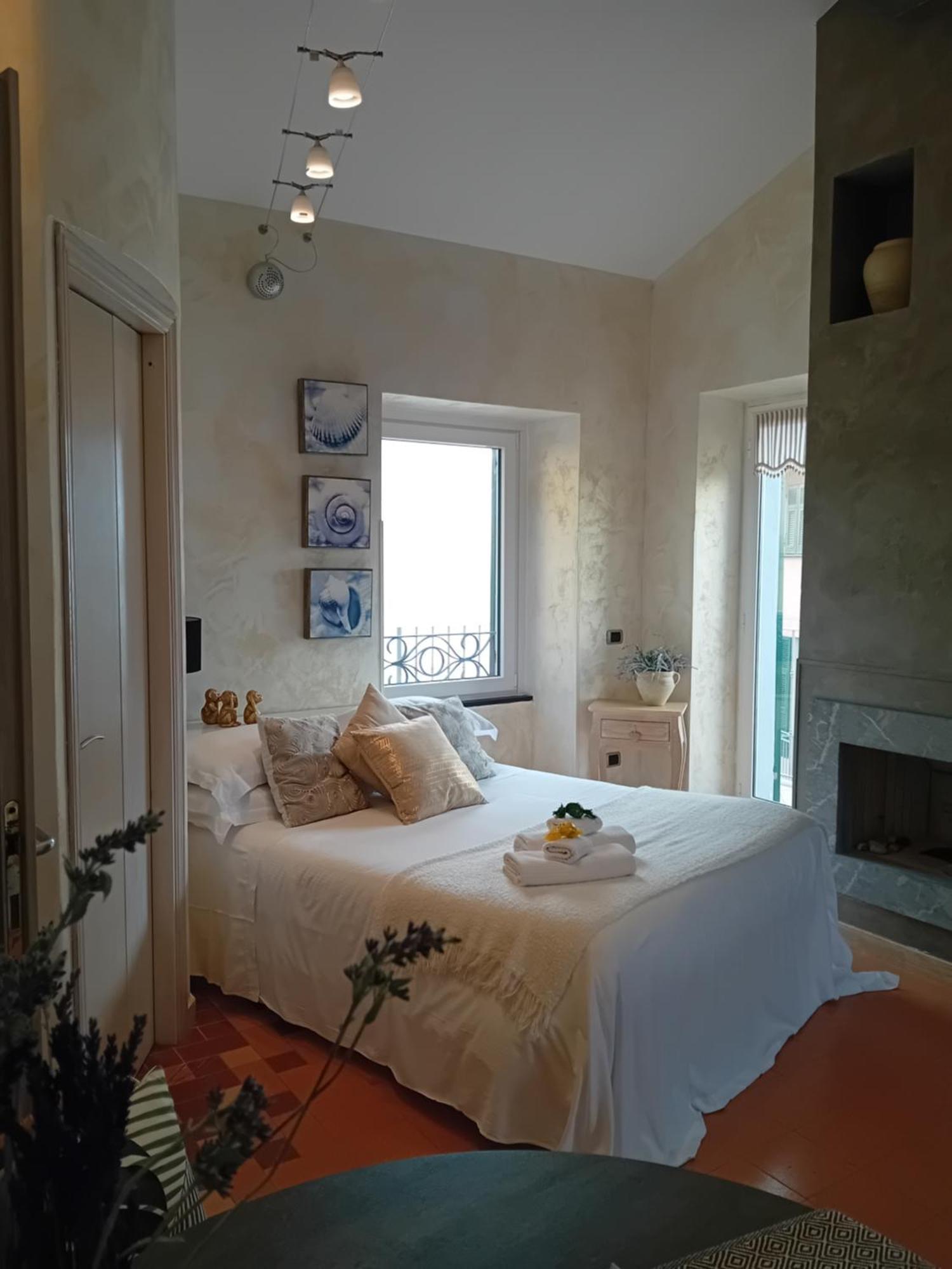 Alla Porta Rossa マナローラ 部屋 写真